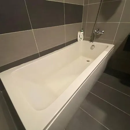 Ksl City Mall Bathtub 1-4Pax Netflix Jb City Johor Bahru Exterior photo