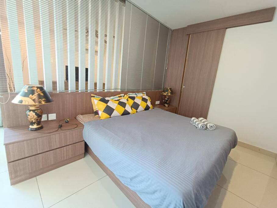 Apartment Ksl Mall Bathtub 1-4pax Netflix Jb *