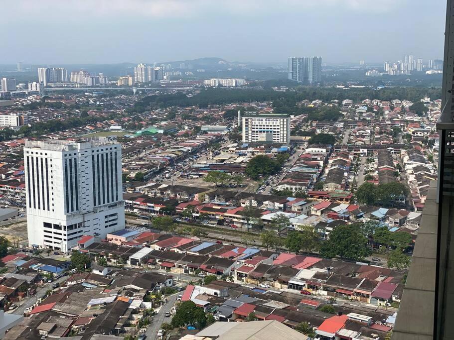 Ksl Mall Bathtub 1-4pax Netflix Jb Apartment *